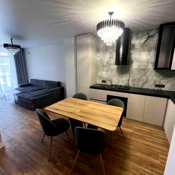 Миколи Бобяка вул., 8