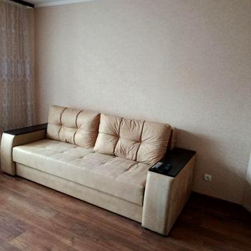 Петроцентр,3 кімнатна, ремонт, сучасні меблі і техніка