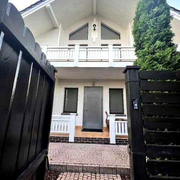 Продам 5-ти комнатный дом в Новоалександровке