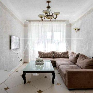 Оренда / Квартира / бул. Шевченка Тараса, Центр, Київ/ Бессарабка