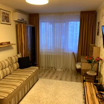 Стадіонна вул., 16/6