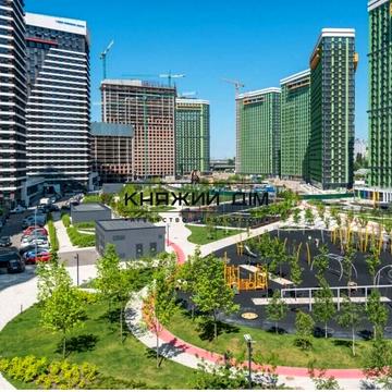 Дніпровська набережна вул., 15-Ж