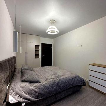 Сучасна 2к, 66.5 м², Княгинин — паркінг, техніка, стильний інтер’єр