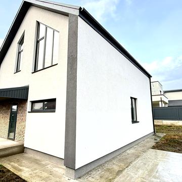 Васильківська вул., 16