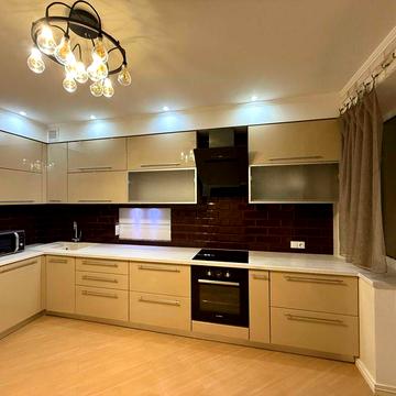 Оренда 2-кв., Митниця, Жужоми.