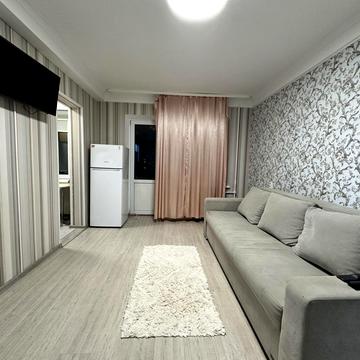 Чорних Запорожців вул. (Петра Запорожця), 17