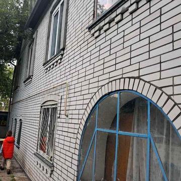 Оболонь Богатирська Електрику не вимикають сади, здається будинок