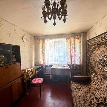 Продаж 3к квартири 52 кв. м на вул. В. Комарова, м. Бар