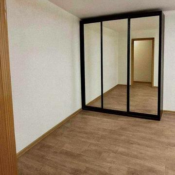 Бригади Хартія вул., 37