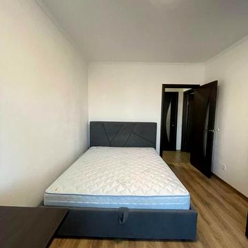 Княгині Ольги вул., 100л