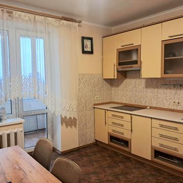 Краківська вул., 15