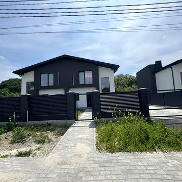 Продаж котеджу Брюховичі декілька хв до Львова Без Комісіі