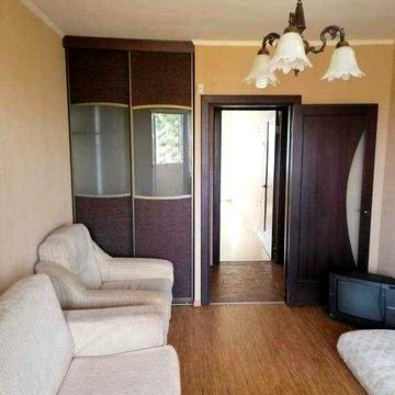 Продам 2к квартиру Метро ХТЗ пешком 3й этаж\5ти