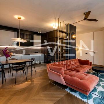 Золотоустівська вул., 22