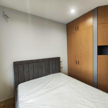 Вчительська вул., 16