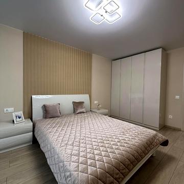 Київська, 8В