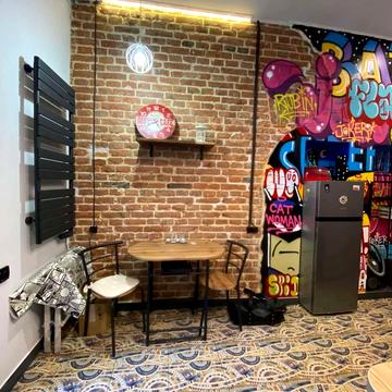 Олександра Кониського вул. (), 3