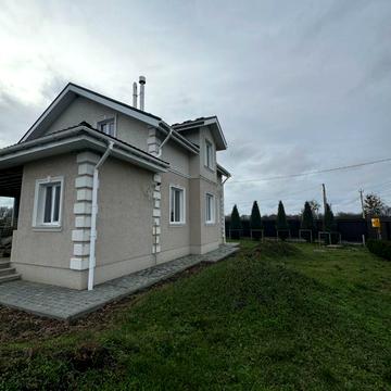 Центральна