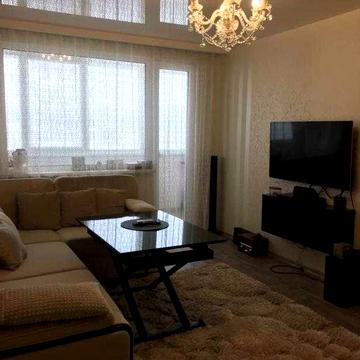 Продам 2к квартиру Роганский ж\м Кап. ремонт 3й эт\9ти. Ул. планировки