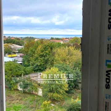 Продам однокімнатну квартиру 42 кв.м