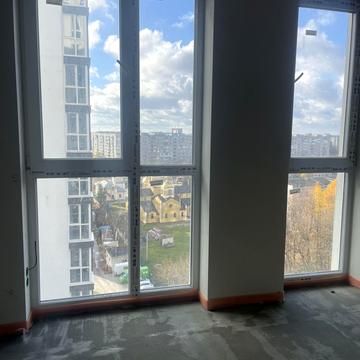 Володимира Великого вул. (Артема), 10