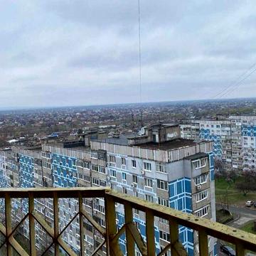 1-комн. 45 м. кв. на ж/м Левобережном-3. Пр. Мира.