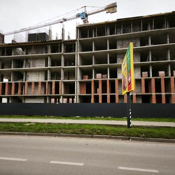 Капушанська вул., 145Е