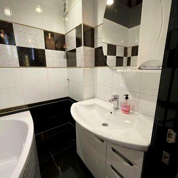 Довгострокова оренда 1к Квартира Сонячна Набережна (Малиновського Маршала) вулиця