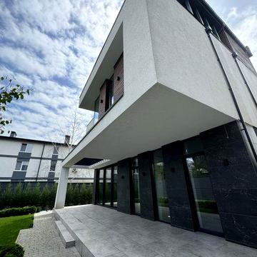 БЕЗ%, є відео! Будинок High-Tech у Києві! Голосіїво, м. Васильківська