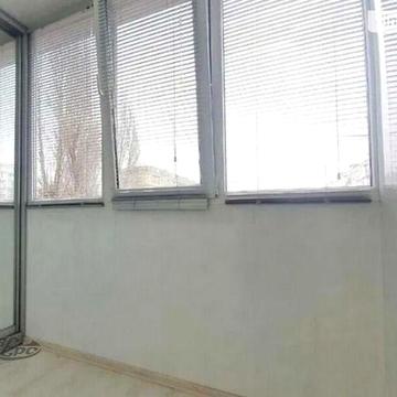 Продаж 3к Квартира Вартових Неба (Тобольська) вулиця