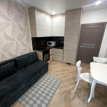 Кадетський Гай вул., 10