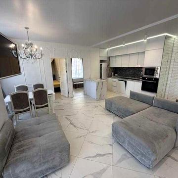 Продам 3 кімн. кв-ру з  ремонтом ЖК Одеський, вул, Качанівська 22