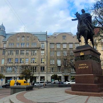 Оренда 1к Личаківська№4 2/3ц 26м ремонт меблі вільна 10тис.грн