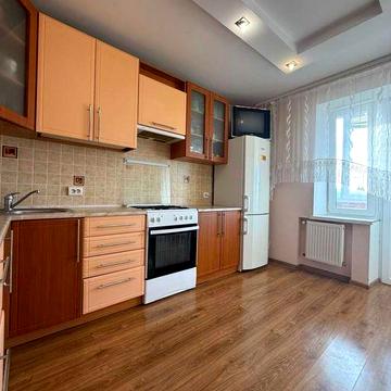 Продам 1 кімнатну на Дубовецькій 4904