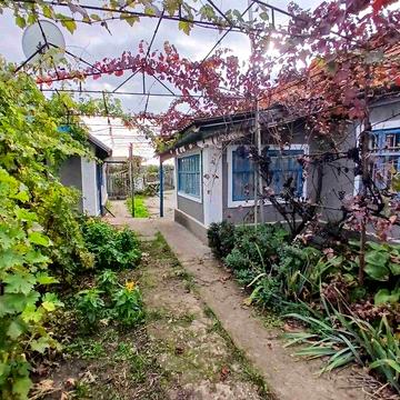 Продам дом рядом с центром.