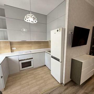 Сдаю в долгосрочную аренду без выселения на лето!