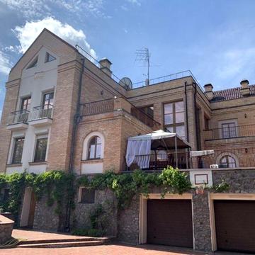 Красицького вул., 42