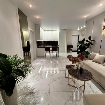 Зарічна вул., 6 к1