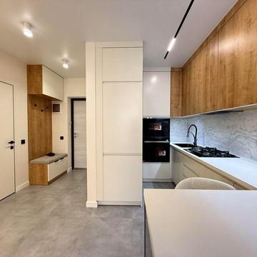 Продаж квартири з ремонтом біл парку та озера ЖК Central Park