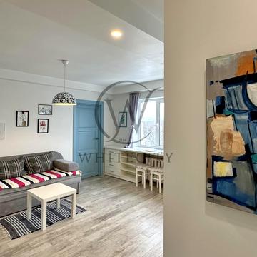 Русанівська набережна вул., 22