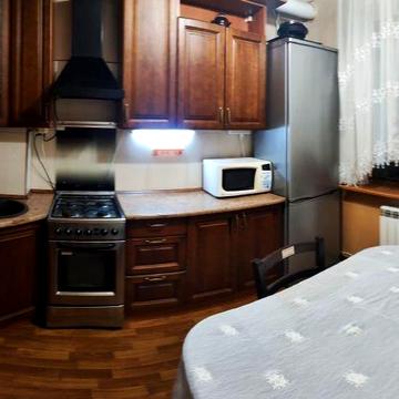 3к кв Закревского 27/2 Троещина Дніпровський Драйзера Рональда Райана