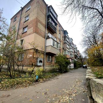 Олени Теліги 13/14, 5 хв.м.Дорогожичі продаж 3 кімнатиої