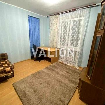 Продам  2 ком. квартиру ул. Верховинца,10. Святошин. Скорост. трамвай