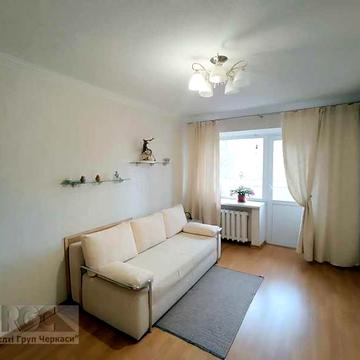 Продаж 2- во кімнатної побульварі Шевченка — центр