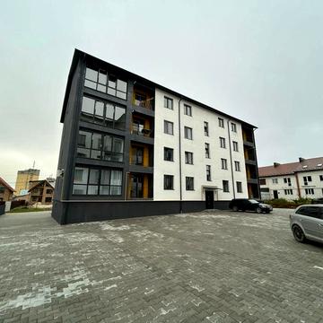 Квартира II поверх в новобудові з підвалом