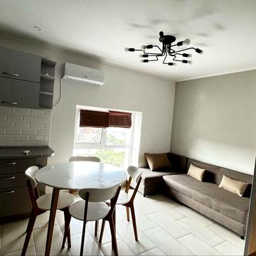 Продаж квартири 3х кім 55м2 Партизанська 1а с. Хотів