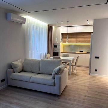 Чабани, 1к, 53м, дизайнерський ремонт. Юності 3