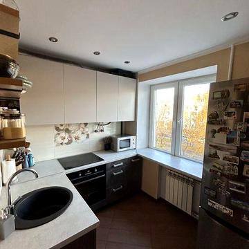 просп. Перемоги, 2-ох кімнатна квартира з меблями та технікою