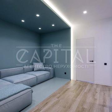 В оренду пропонується двокімнатна квартира площею 78 квадратних метрів