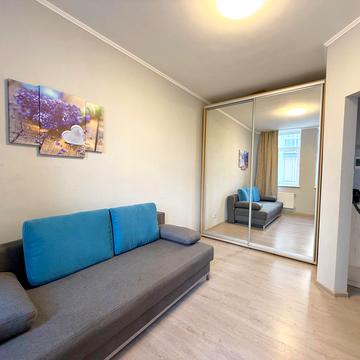 Соборна вул., 103/11